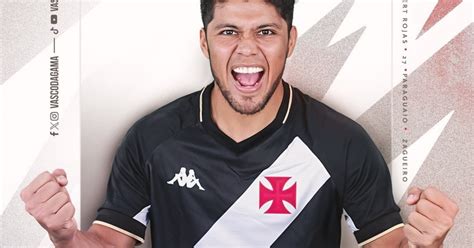 Robert Rojas de la repesca de River a la presentación oficial en Vasco