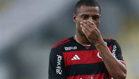 De La Cruz Ser O Desfalque Por Les O Para Flamengo X Bahia