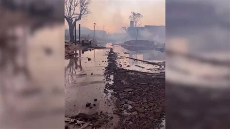 Aumentan A Los Muertos En Haw I Eeuu Por Los Incendios Forestales