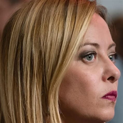 Giorgia Meloni Le Minacce Di Morte Alla Figlia