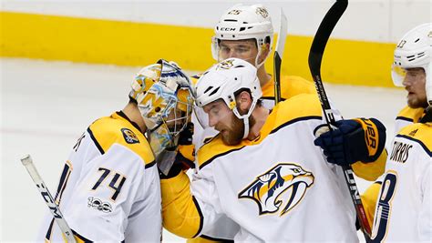 Nashville Predators Beat Dallas Stars 5 2 Juuse Saros Makes Career