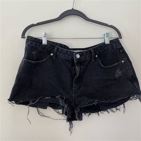 Topshop Shorts Topshop Cory Midrise Black Denim Short Poshmark