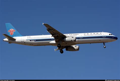 B China Southern Airlines Airbus A Photo By Hin Volvo Id