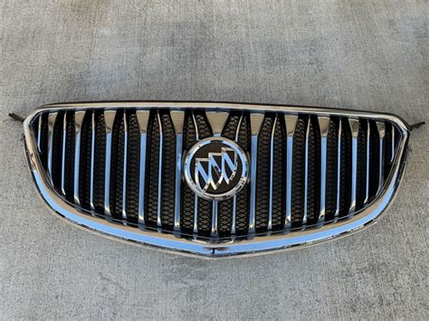 2013 2017 Buick Enclave Grille Assembly Upper Without Bronze Toned Oem