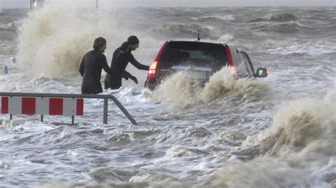 Hochwasser und Starkregen Wesermarsch für den Ernstfall gut aufgestellt