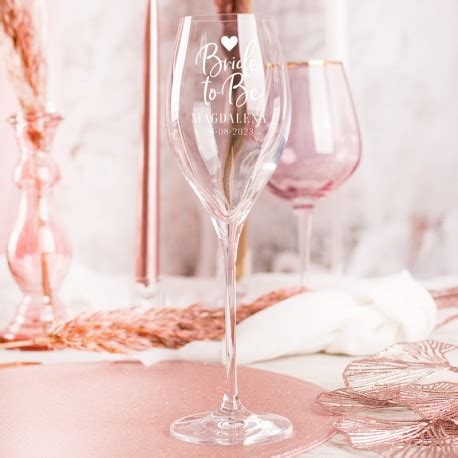 Personalizowany kieliszek z imieniem do prosecco dla Panny Młodej