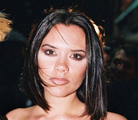 Victoria Beckham 90s Makeup Look Posh Spice Hair Beckham Hair