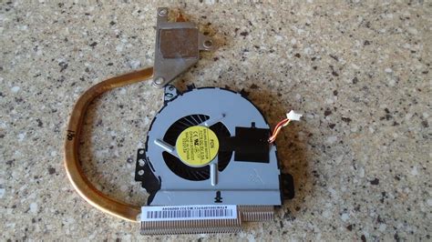 Genuine Toshiba Satellite L D A Series Cpu Heatsink Cooling Fan