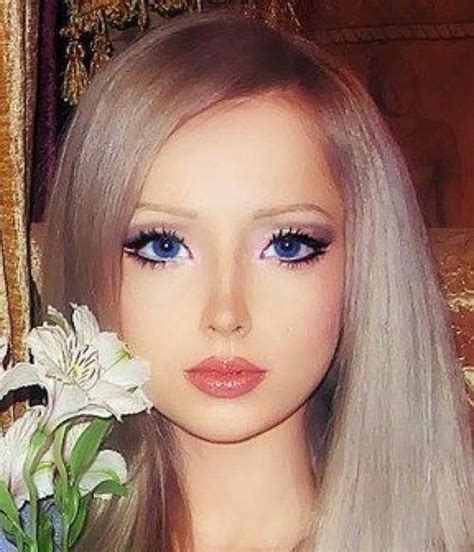 Human Barbie Valeria Lukyanova Without Makeup