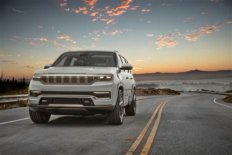 Jeep Grand Wagoneer Concept previews new premium SUV lineup – plug-in ...