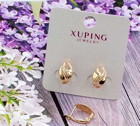 Серьги Xuping без камней с красивым узором - позолота 18К, высота 13мм ...