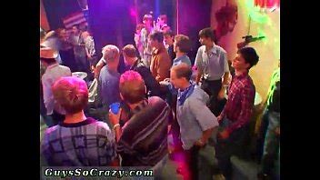 Descarga Gratuita De Videos Sexys De Grupo Gay Y Show De Ducha De Grupo De Hombres XVIDEOS