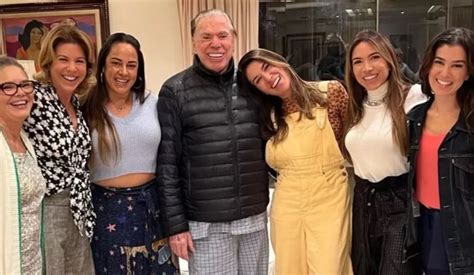 Filha pouco conhecida de Silvio Santos é presidente do SBT veja como