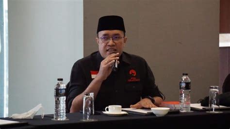 Foto Soal Pilgub Jabar Pdip Ungkap Sudah Komunikasi Dengan Gerindra