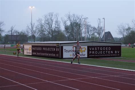 Kostenlose foto : Leichtathletikbahn, die Leichtathletik, Laufen, Sport ...