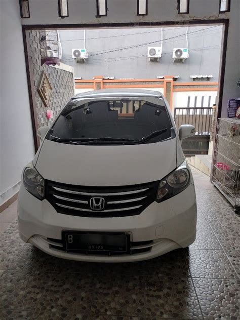 Honda Freed Psd Matic Mobil Motor Mobil Untuk Dijual Di Carousell