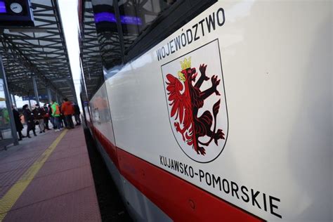 Pociągi z Torunia do Sierpca wróciły na tory Bilety za złotówkę