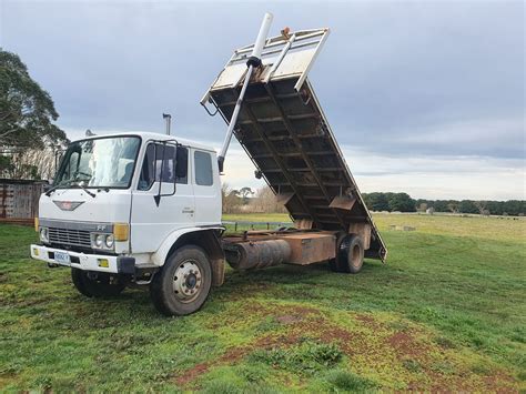 Lot 9 Hino 8 Ton Tip Truck AuctionsPlus