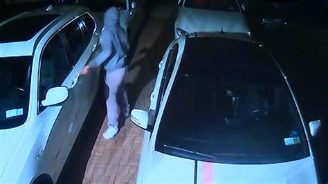 Lock It Or Lose It Nassau County Police Report Uptick In Car Thefts