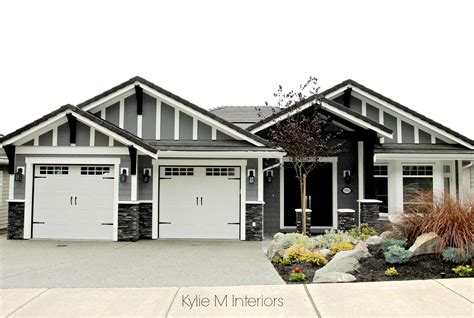 exterior garage door paint 4