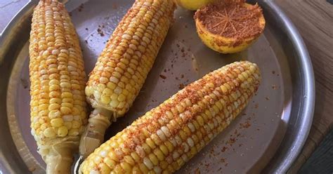 Rait wala bhutta (sand roasted corn) Recipe by Sarvat Hanif - Cookpad