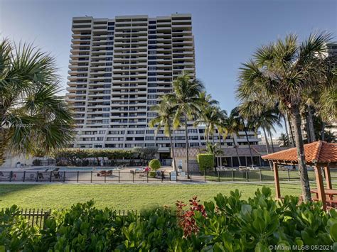 Club Atlantis 2555 Collins Avenue, Miami Beach, FL 33140 | Condos for ...