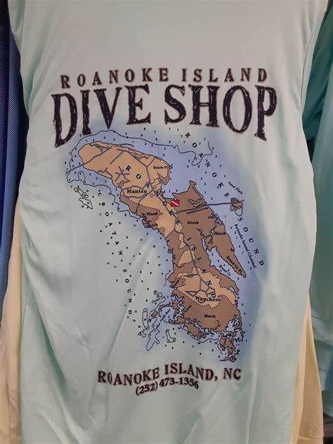 Roanoke Island Map Polyester Spf Hooded Rash Guard Roanoke Island