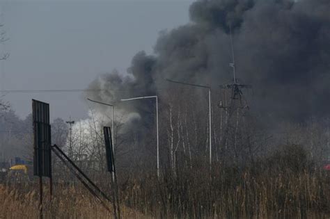 Gigantyczna Chmura Dymu Nad Kozieg Owami Co Si Sta O Super Express