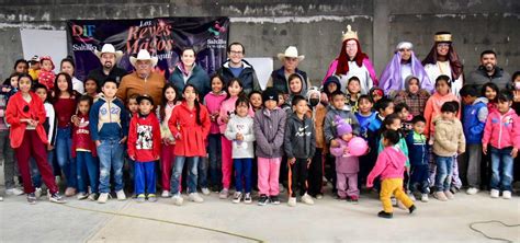 Lleva Dif Saltillo A Los Reyes Magos A Varios Ejidos Lado Mx