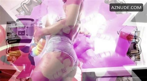 LOVE ADVENT CALENDAR SHOOT NUDE SCENES AZNude