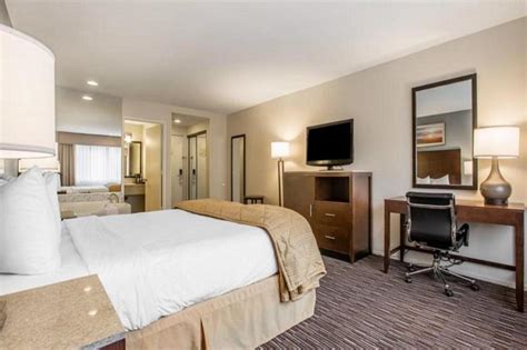 Hampton Inn & Suites Hermosa Beach Hotel in Los Angeles (CA) - Room ...