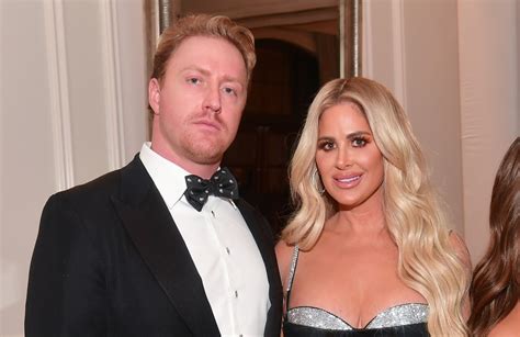 Kim Zolciak Wants Kroy Biermanns Divorce Filing Dismissed Citing Sex