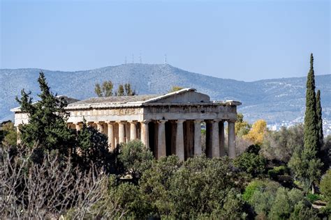 5 Classical Buildings That Chronicle Ancient Greek Architecture