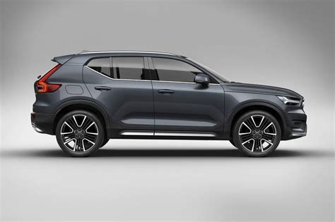 2021 Volvo Xc40 Pictures 117 Photos Edmunds