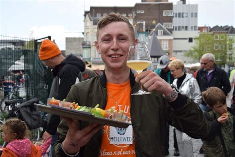 Vrijmarkt Met Koningsdag In Den Bosch Dit Is Het Programma