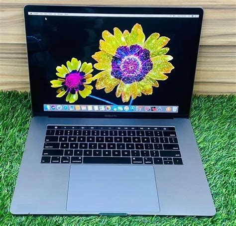 Jual MACBOOK PRO 2019 TOUCHBAR Core I9 Ram 16Gb Ssd 512Gb 15 Inch Di