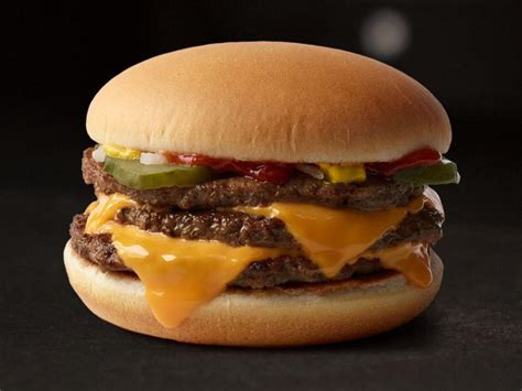 Triple Cheeseburger Nutrition Facts - Eat This Much