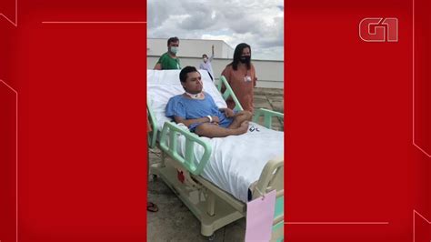 Jovem Realiza Sonho E Solta Pipa Durante Banho De Sol Em Hospital Do