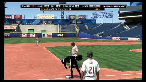 Mlb 14 The Show Has Some Truly Bizzare Glitches On The Ps4 Gearnuke