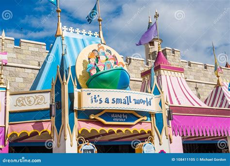 `it`s a Small World` Ride at the Magic Kingdom, Walt Disney World Editorial Image - Image of ...