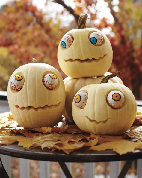 31 Cool Pumpkin Carving Ideas You Should Try This Fall