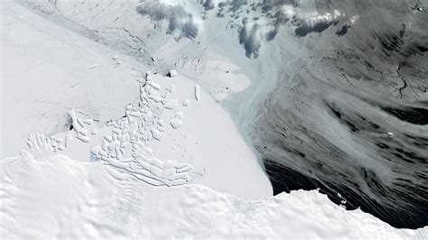 Runaway West Antarctic ice retreat can be slowed by climate-driven ...