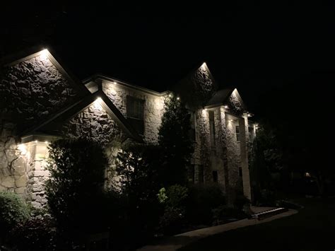 Outdoor LED Architectural Lighting in Canada & USA | Gemstone Lights