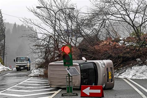 Número de mortos após terremoto no Japão sobe para 92 242 seguem