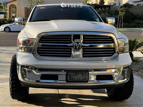 2019 Ram 1500 Classic With 22x12 44 Fuel Maverick D610 And 35 12 5r22 Rbp Repulsor Mt And