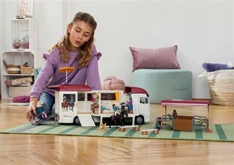 Schleich Schleich Transporter Dla Koni Niska Cena Fitom Pl