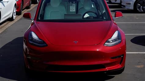 Tesla Recalled 125k Us Vehicles Rmartechnewser