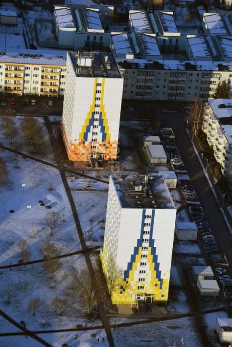 Luftbild Hennigsdorf Plattenbau Hochhaus Wohnsiedlung In