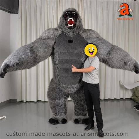 2 5m Huge Walking Inflatable King Kong Costume 7 5ft Adult Full Body Kingkong Mascot Blow Up