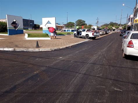 Continuidade de aplicação de lama asfáltica no centro de Terra Nova